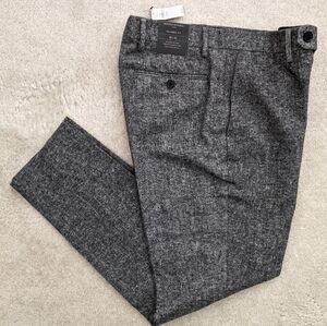 NWT Banana Republic Factory gray wool blend pants